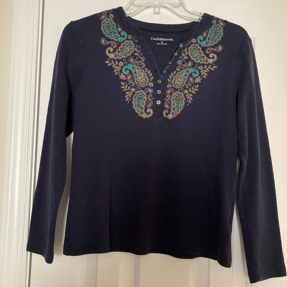 Long sleeved navy blue size S Croft&Barrow Barrow top